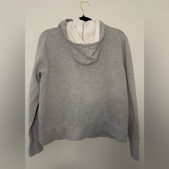 Under Armour Large Sweatshirt Hoodie with Pockets - Picture 4 of 13